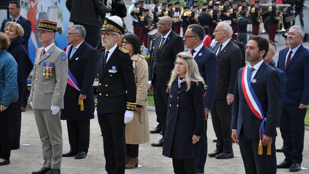 Photo de Pierre Meyer, Henri Prévost, Patricia Mirallès et Arnaud Robinet