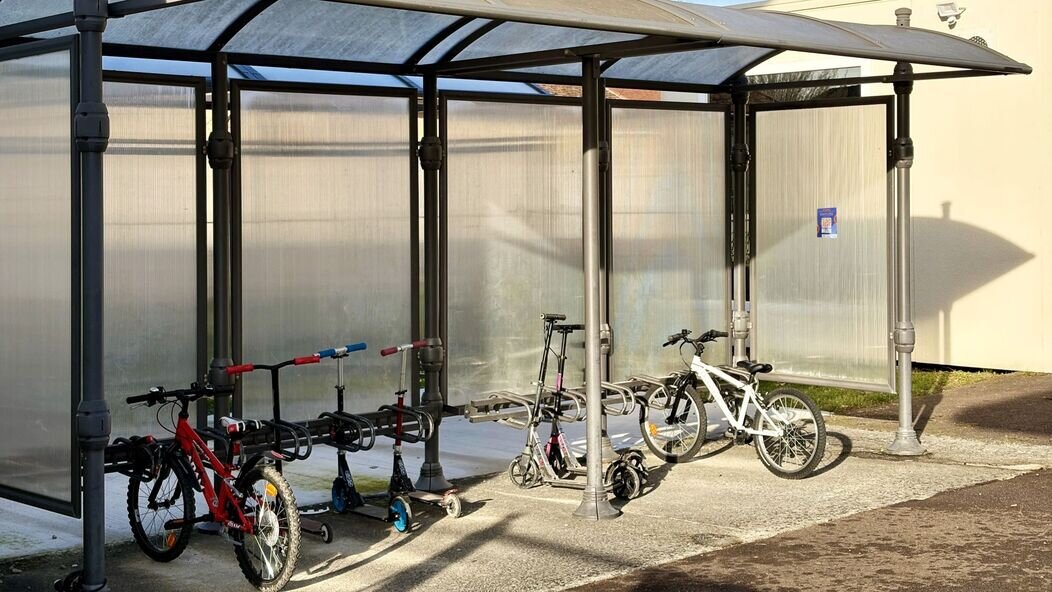 Photo d'un garage à vélos