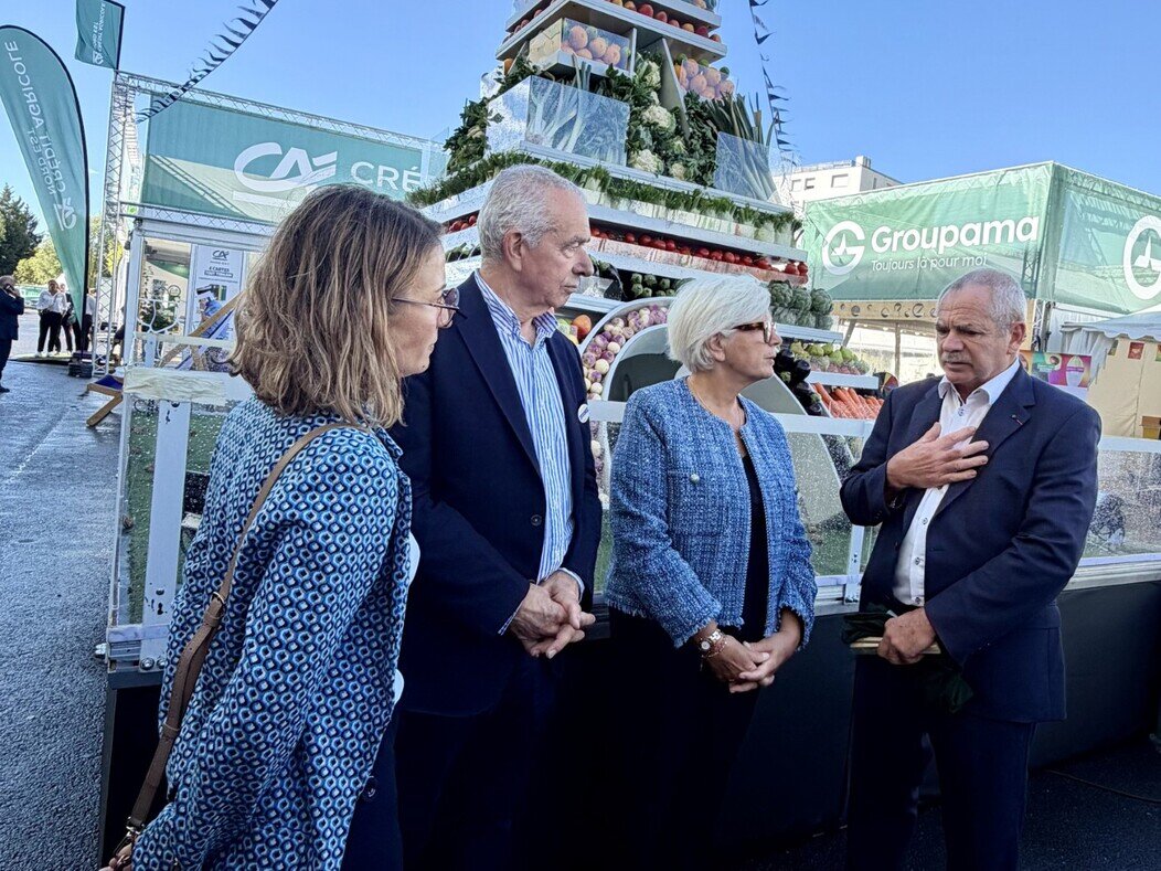 Photo de Catherine Vautrin, Lise Magnier et Jacques Rouchaussé