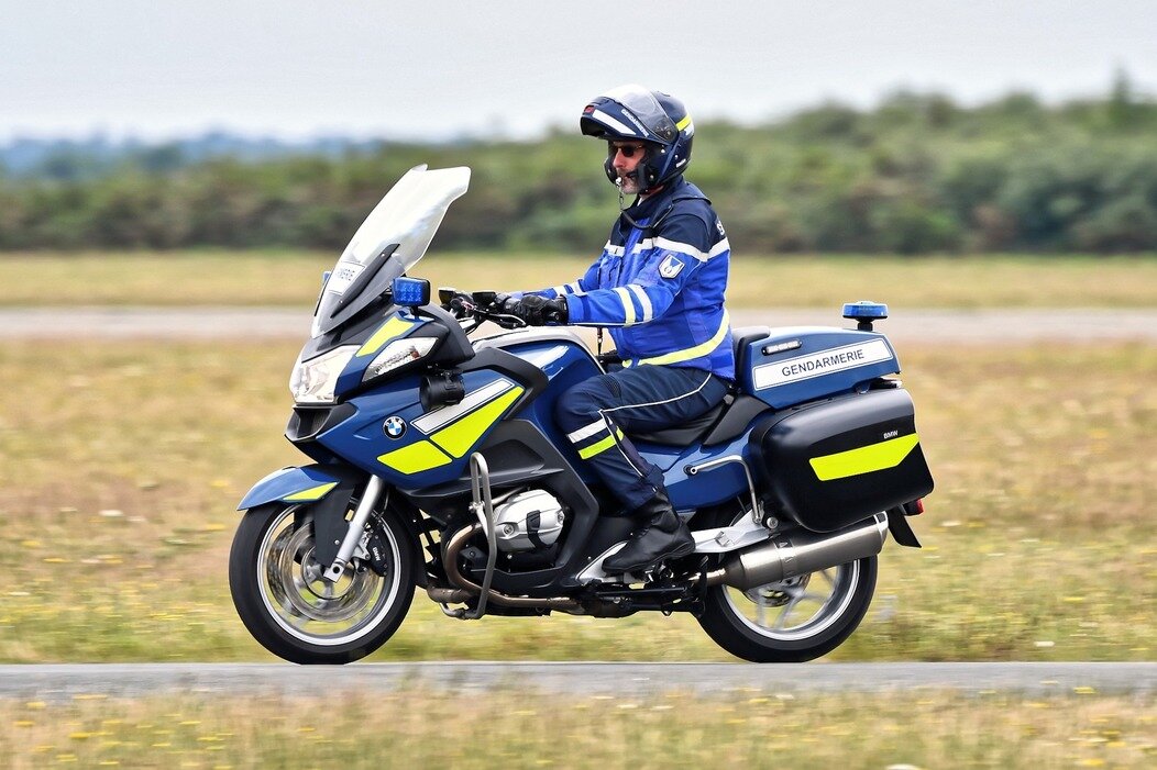Photo de moto de gendarmerie