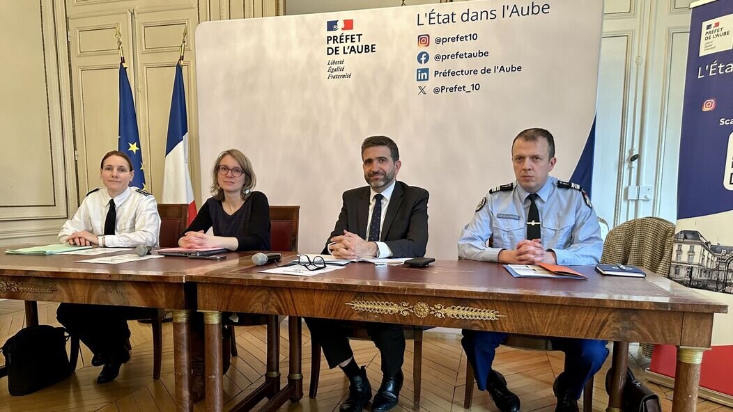 Photo de Adeline MASSAL, Charlène MAHOT, Pascal COURTADE et Antoine LAGOUTTE