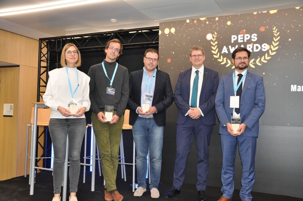 Photo de Pauline Quillet, Nicolas Wallaert, Philippe Blasquez, Pr Vincent Vuiblet, et Xavier Dubernard
