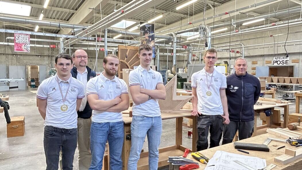 Photo de Yanis Arnould, Jean-Philippe Berton, Théo Peutat, Rémi Ponsin, Théo Artisien, Damien Vieville