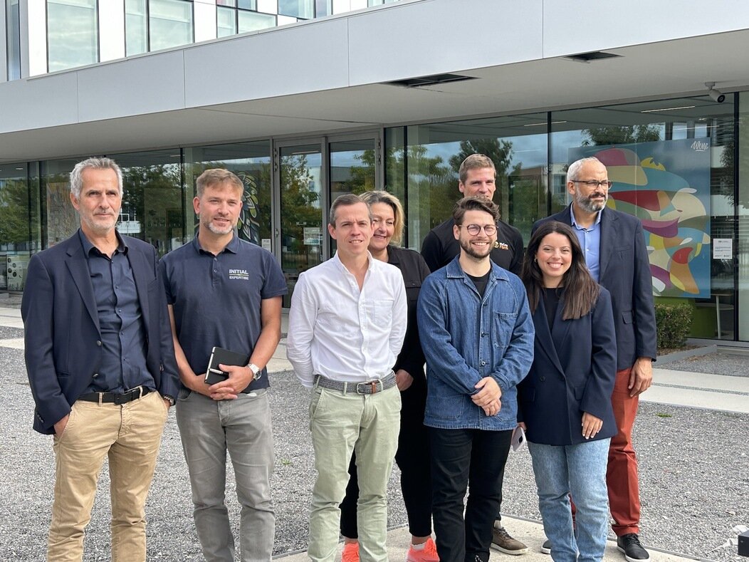 Photo des alumnis et des résidents du Village by CA