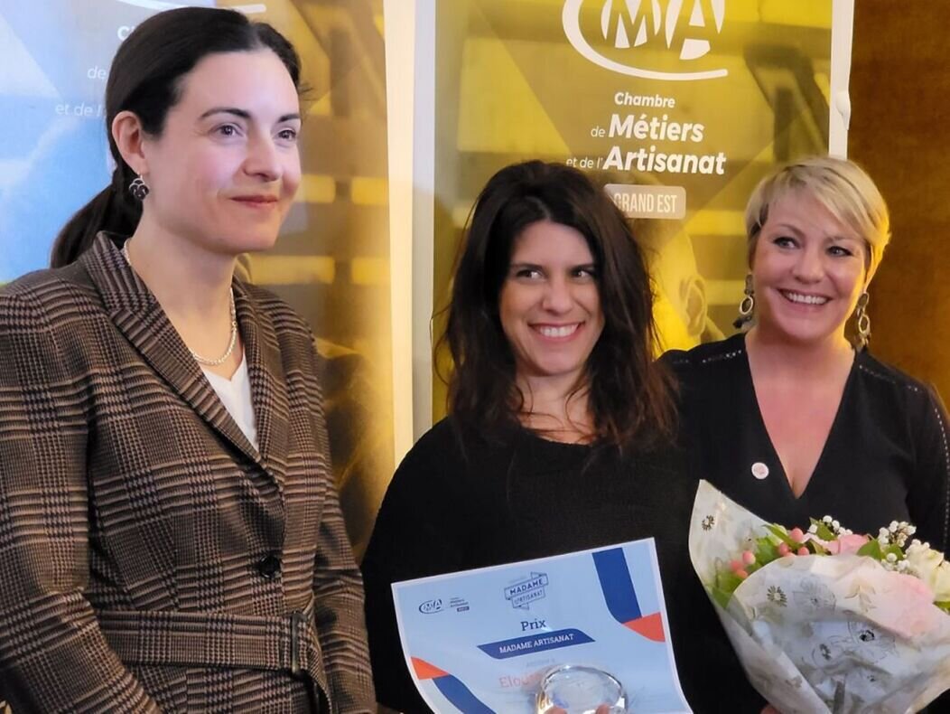 Photo de Cécile Dindar, Charlotte Typhaigne et Élodie Groux