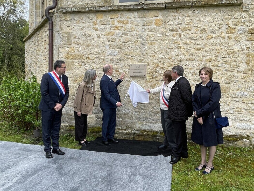 Photo de Albert II et Caroline de Hanovre